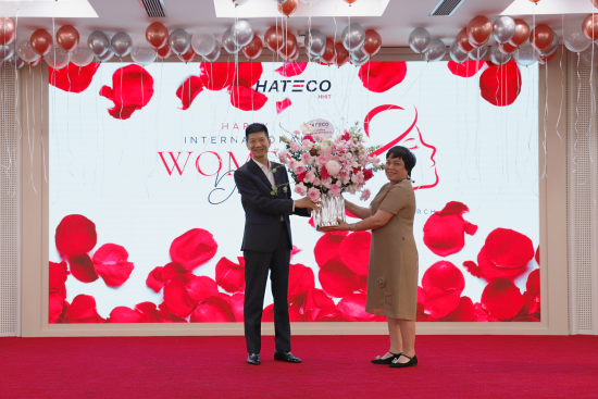 Cảng Container quốc tế Hateco Hải Phòng chúc mừng ngày quốc tế phụ nữ 8/3