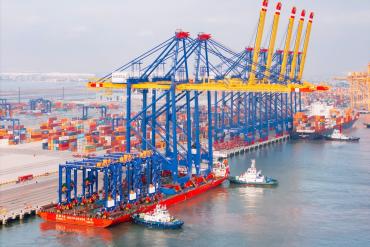 Hateco Haiphong International Container Terminal receives phase 2 equipment shipment – commissioning 02 STS cranes and 06 e-RTGs
